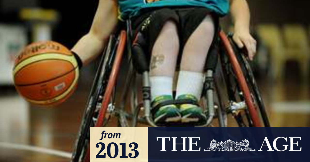 Australian gliders paralympic basketball team train at the AIS